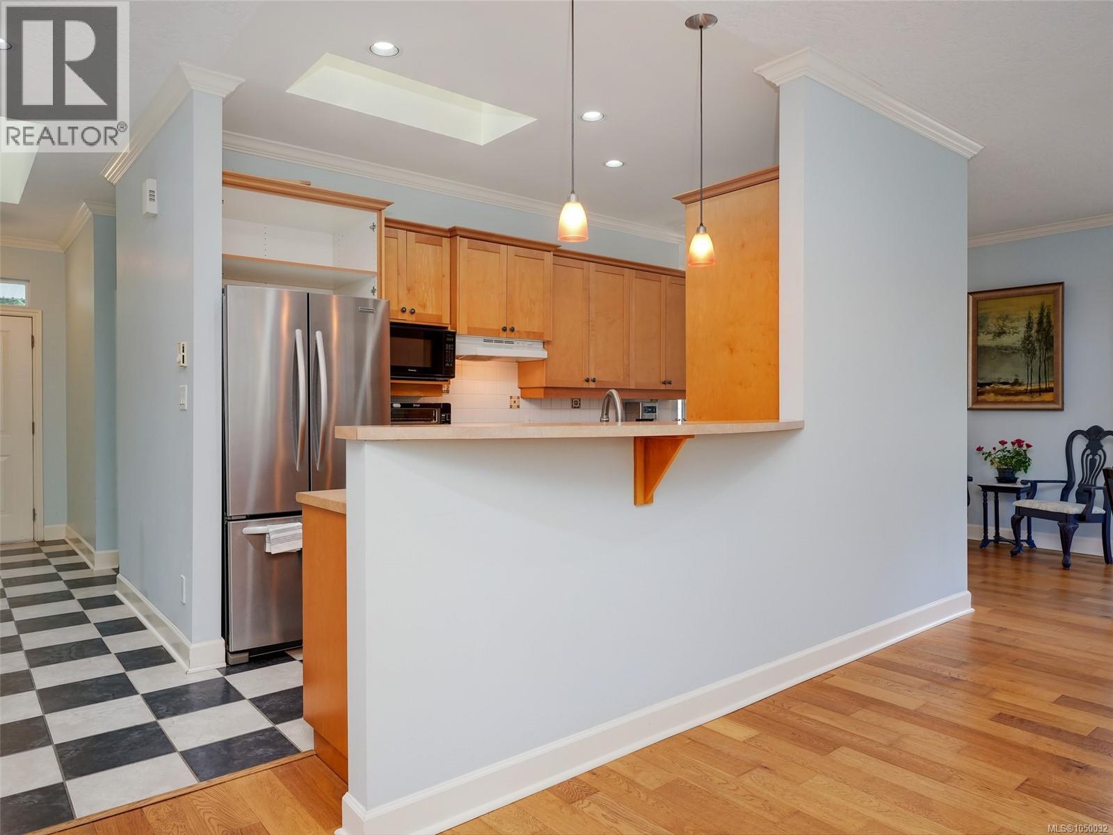 2386 Poplar Dr - 5