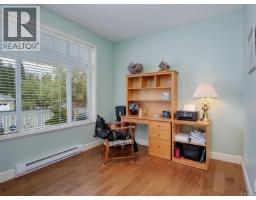 2386 Poplar Dr, Sooke, BC V9Z0Y5 Photo 14