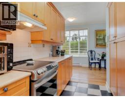 Den - 2386 Poplar Dr, Sooke, BC V9Z0Y5 Photo 7