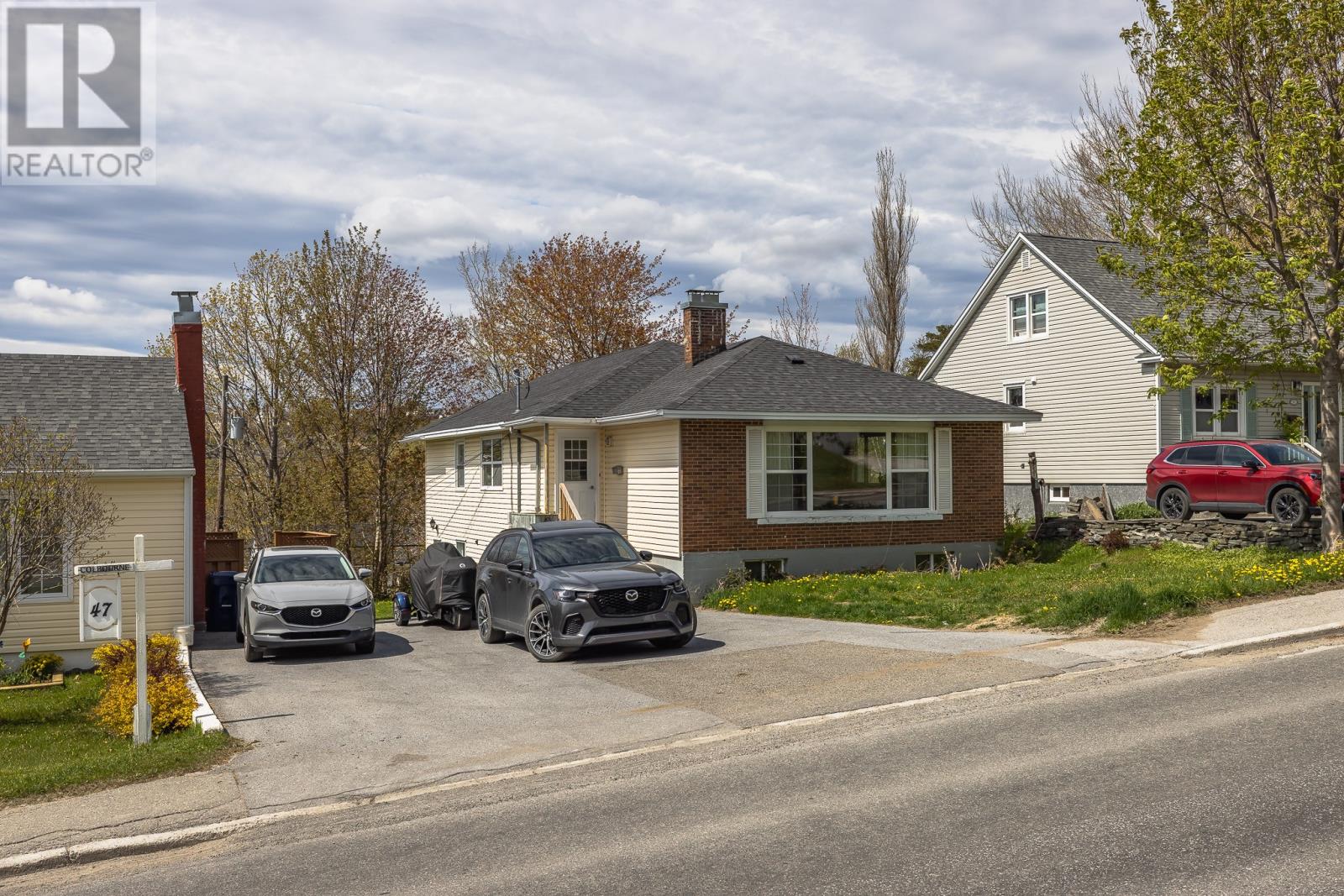 49 Brookfield Avenue