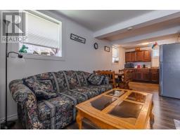 49 Brookfield Avenue thumbnail 10