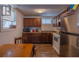 49 Brookfield Avenue thumbnail 9
