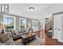 16 Hillview Place thumbnail 15