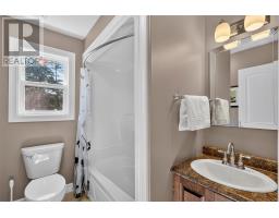 16 Hillview Place thumbnail 26