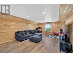 16 Hillview Place thumbnail 29