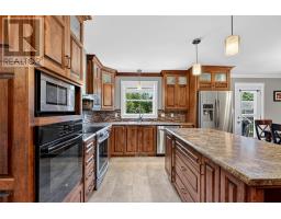 16 Hillview Place thumbnail 4