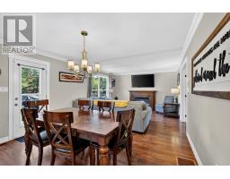 16 Hillview Place thumbnail 8