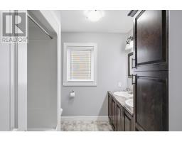 56 Bondar Street thumbnail 17
