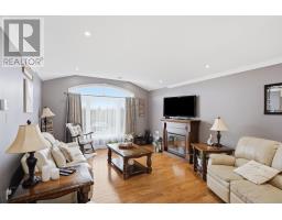 56 Bondar Street thumbnail 9