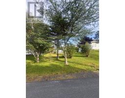 15 Cedar Drive thumbnail 5