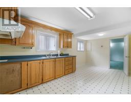 17 Cedar Drive thumbnail 22