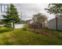 17 Cedar Drive thumbnail 31