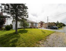 17 Cedar Drive thumbnail 35
