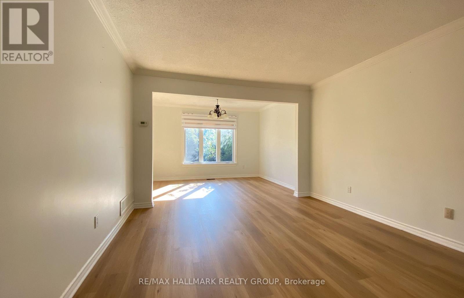 128 GRENADIER WAY - 12