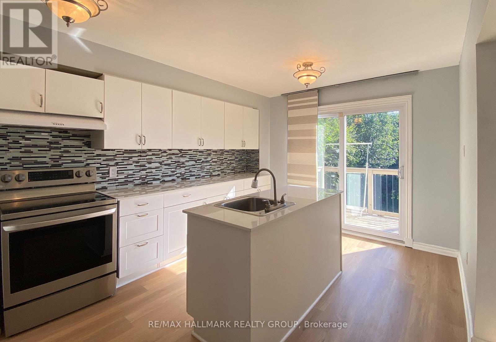 128 GRENADIER WAY - 15
