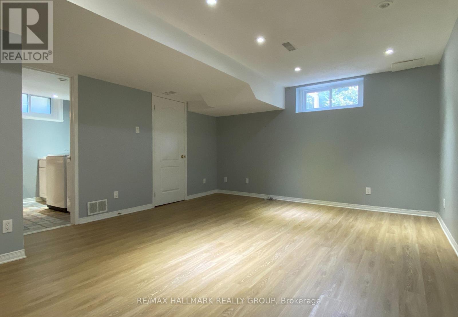 128 GRENADIER WAY - Image 37