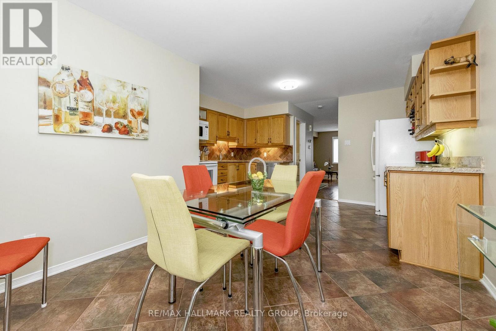 15 PROVENDER AVENUE - 25