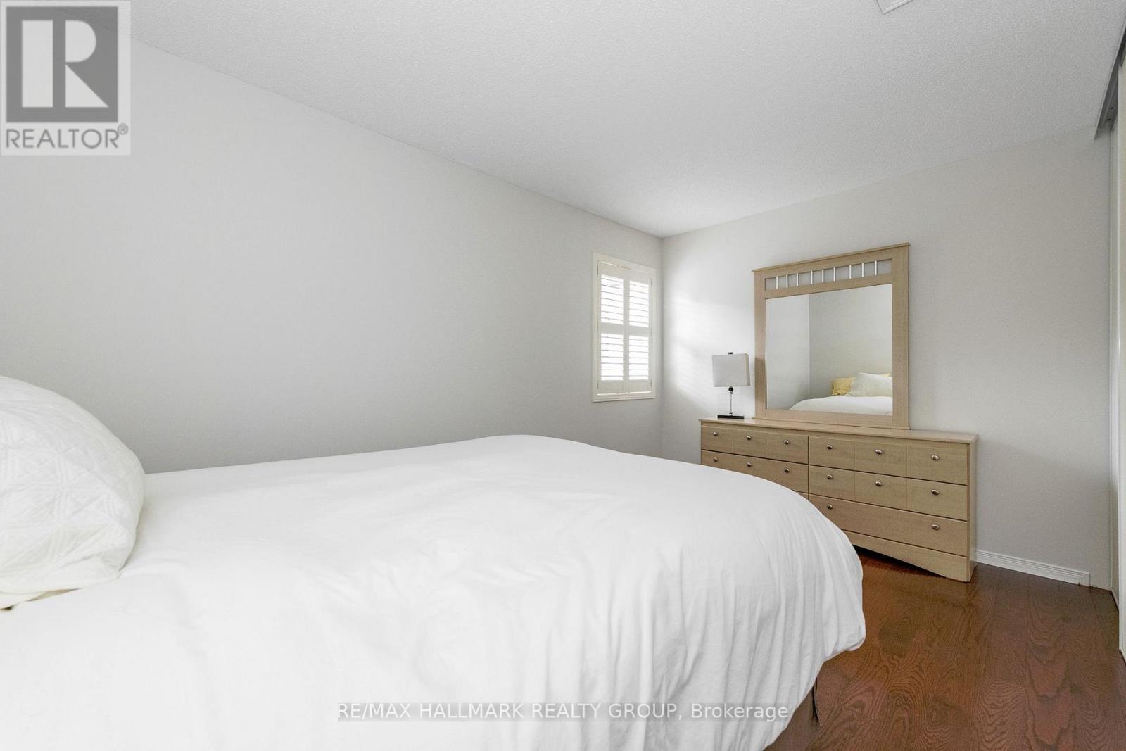 15 PROVENDER AVENUE - Image 32
