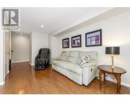 15 Provender Avenue, Ottawa, ON K1K4N3 Photo 11