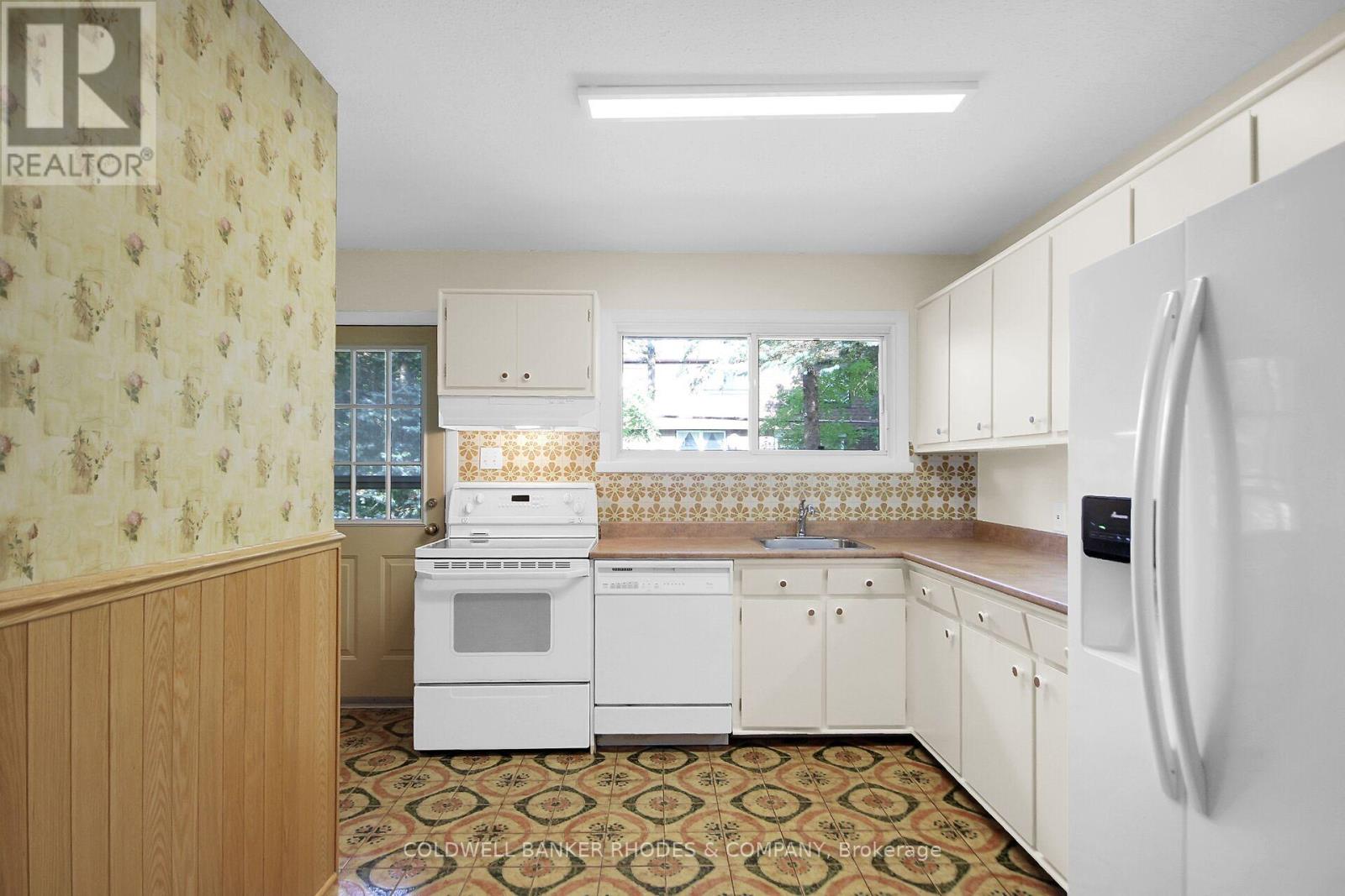 11 WALLFORD WAY - Image 16
