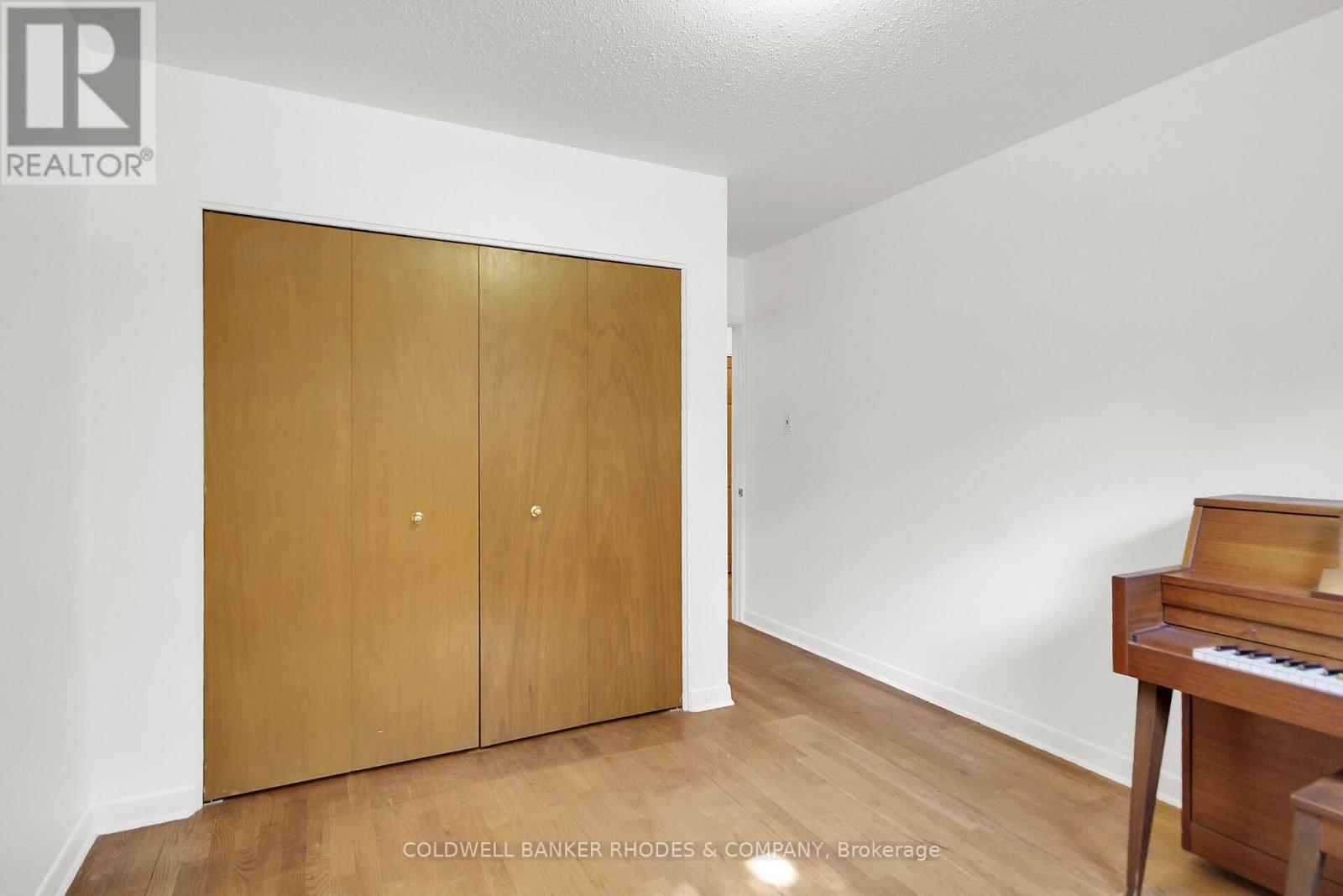 11 WALLFORD WAY - Image 23