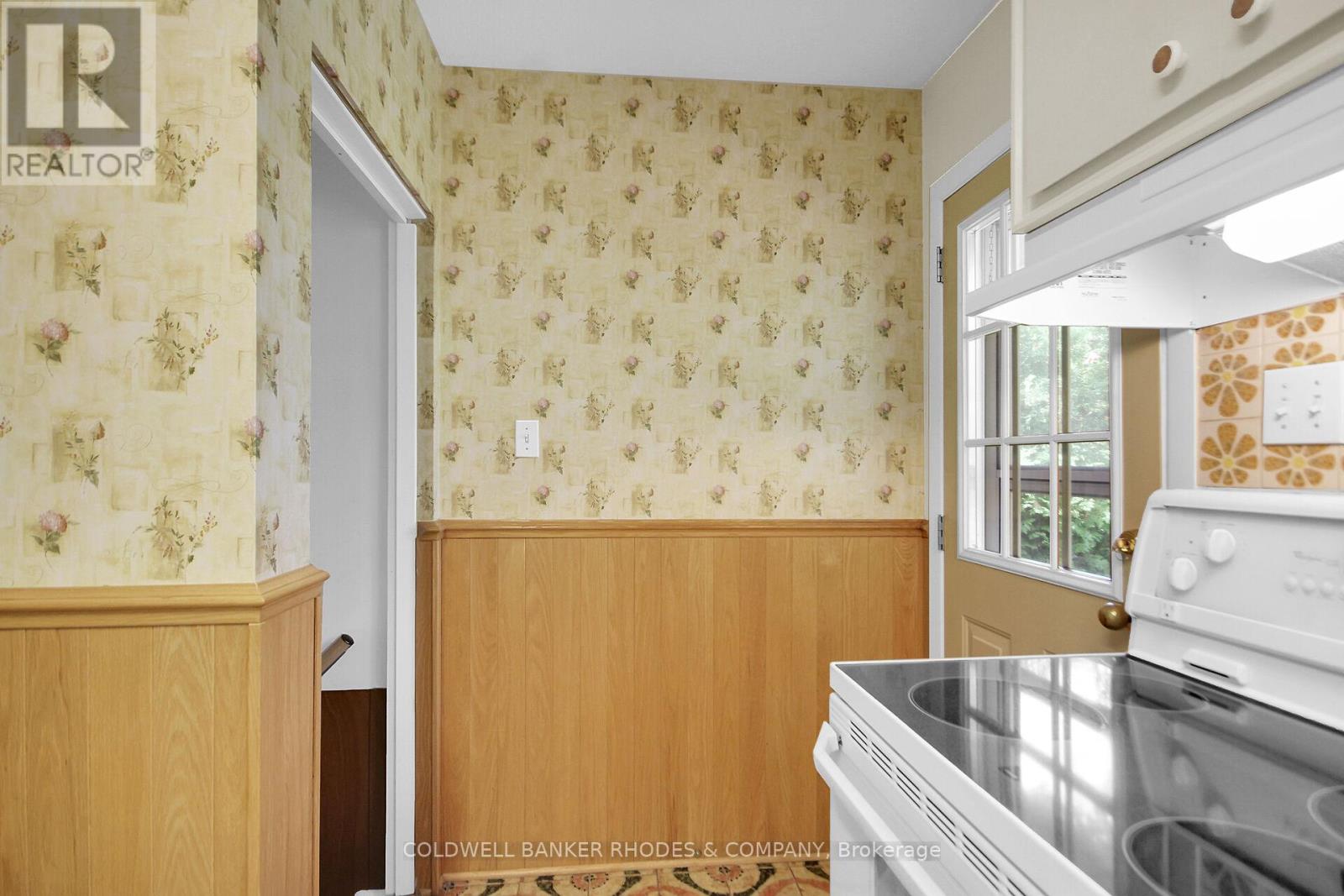 11 WALLFORD WAY - Image 30