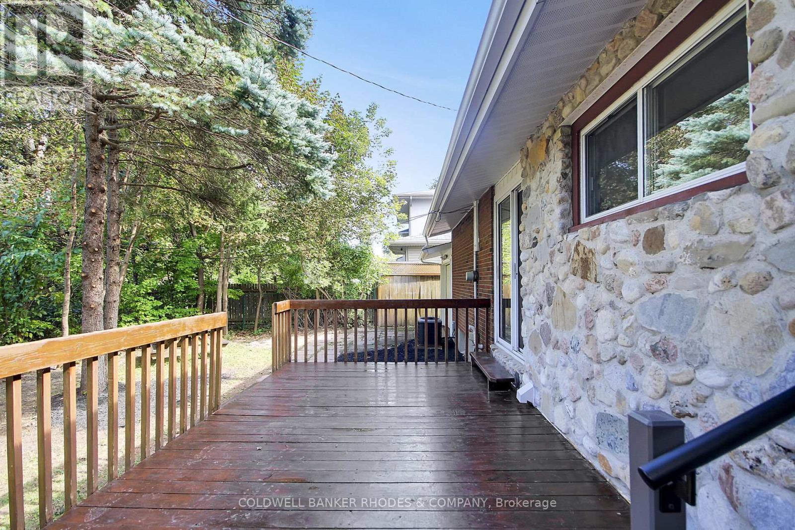 11 WALLFORD WAY - Image 39