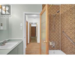 11 Wallford Way, Ottawa, ON K2E6B1 Photo 25
