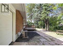 11 Wallford Way, Ottawa, ON K2E6B1 Photo 45