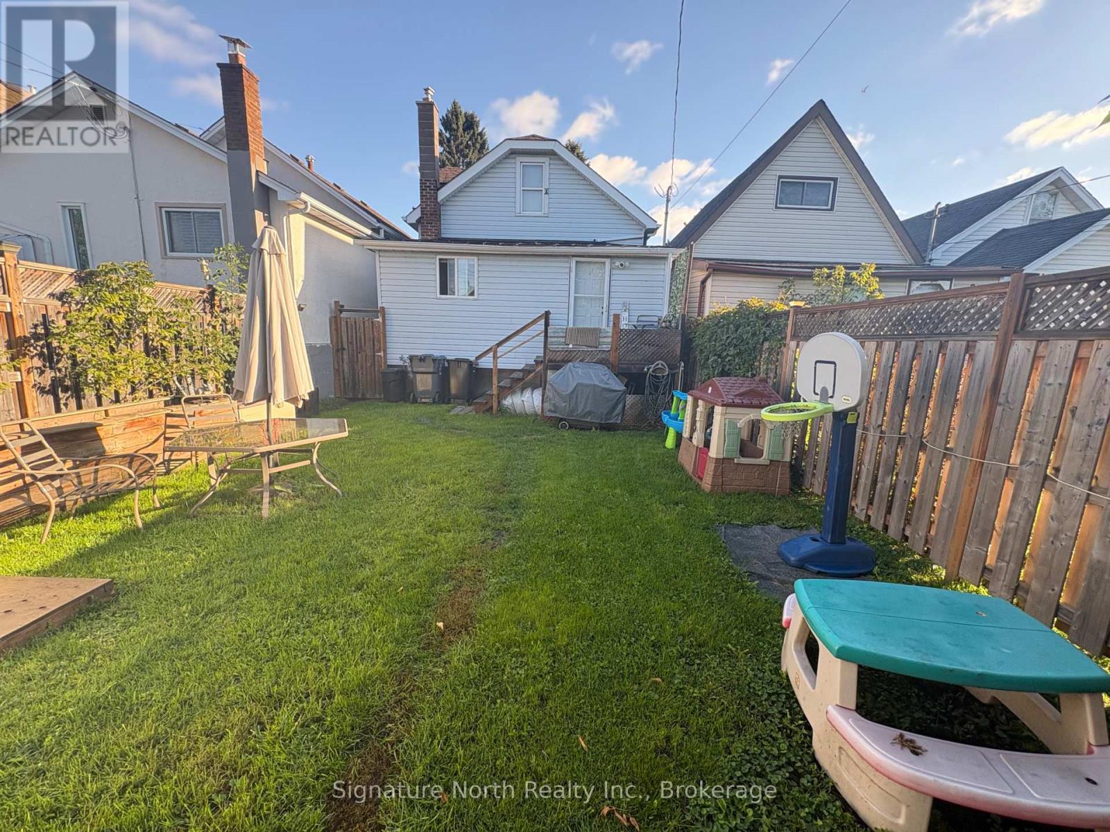 230 ROBERTSON STREET - 2