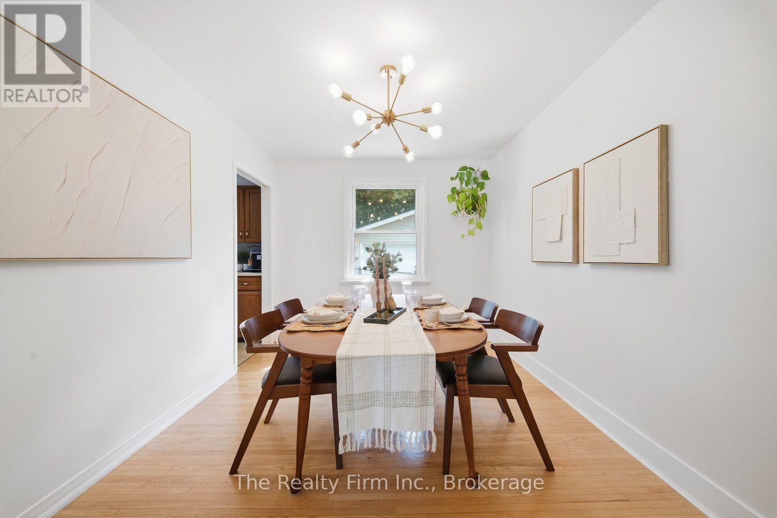 760 GLADSTONE DRIVE - 14