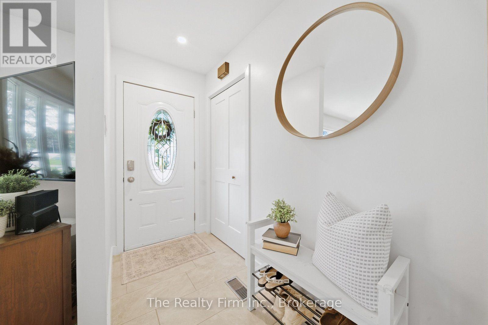 760 GLADSTONE DRIVE - 5