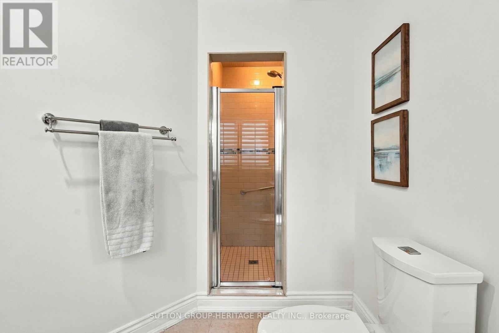 36 MILDENHALL PLACE - Image 20