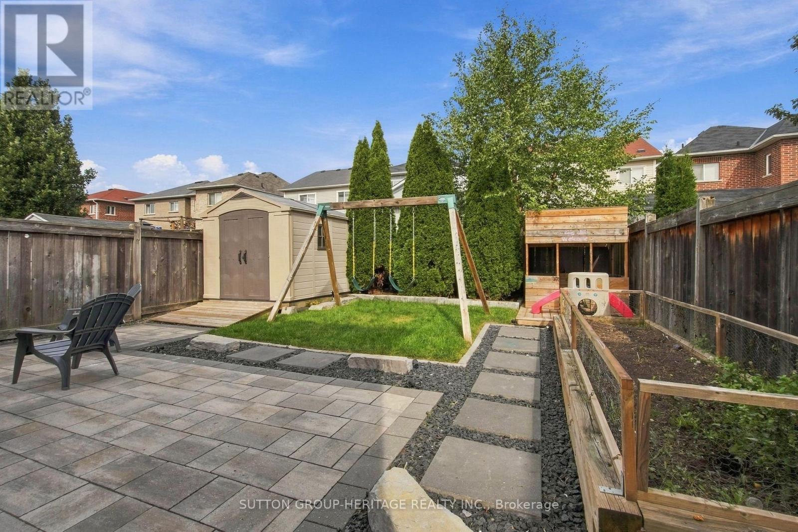 36 MILDENHALL PLACE - 34