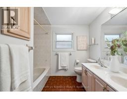 38 Rosemount Avenue, Markham, ON L3T6S7 Photo 20