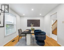 Bedroom 3 - 38 Rosemount Avenue, Markham, ON L3T6S7 Photo 9