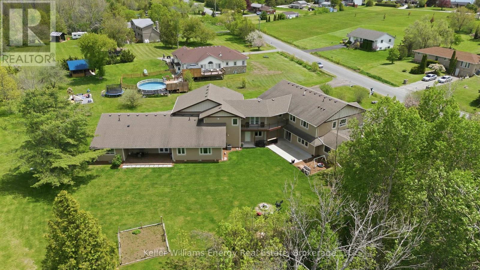 190 LAKESHORE ROAD - Image 48