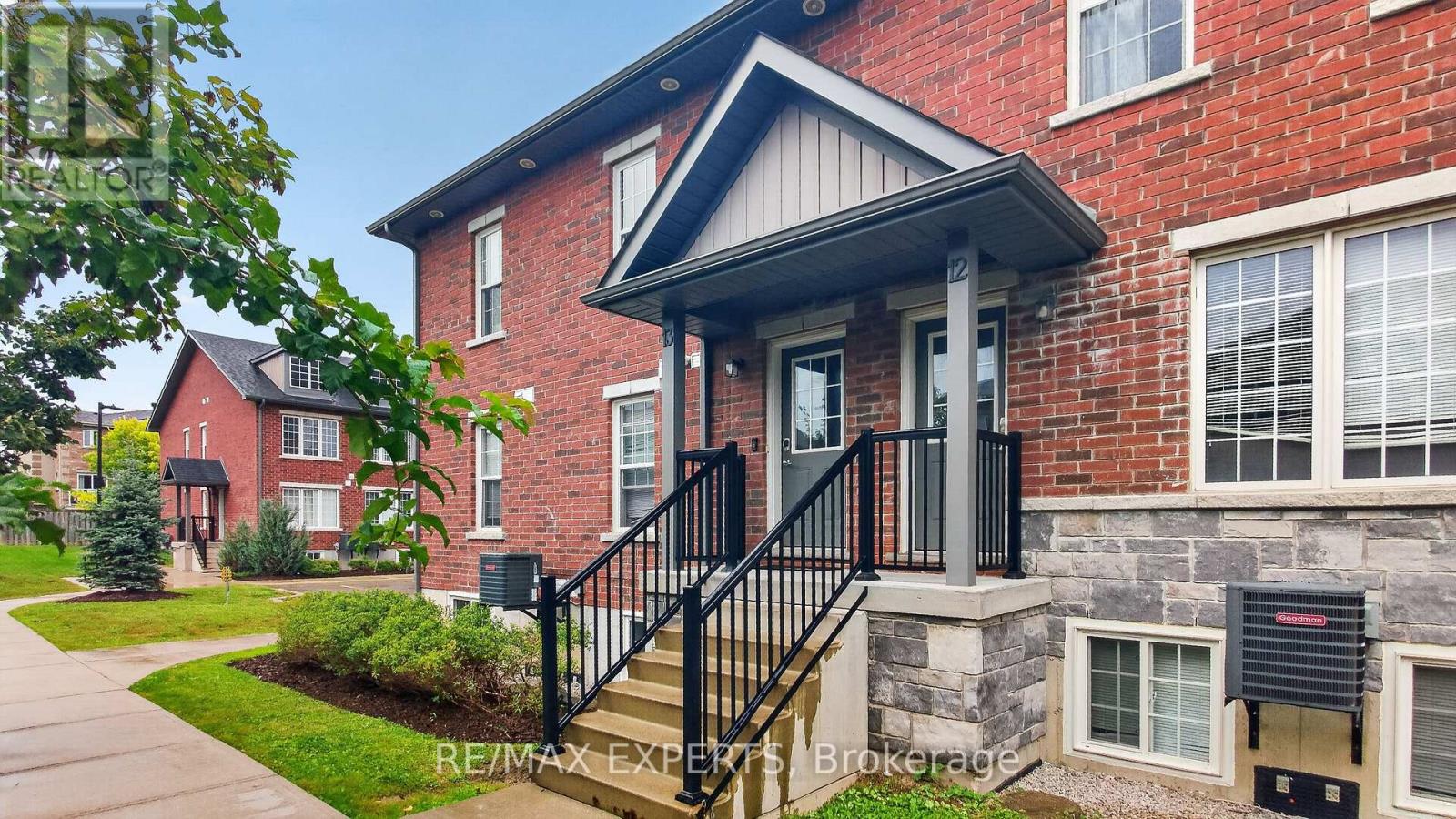 #13 246 PENETANGUISHENE ROAD - 1