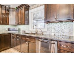 Kitchen - 1025 Reserve Avenue S, North Perth, ON N4W0B5 Photo 11