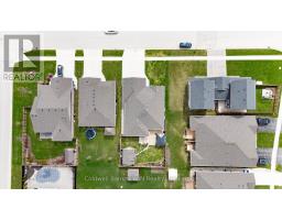 1025 Reserve Avenue S, North Perth, ON N4W0B5 Photo 47