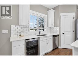 Recreational, Games room - 256 Rainbow Falls Drive, Chestermere, AB T1X0E4 Photo 11