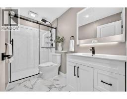 256 Rainbow Falls Drive, Chestermere, AB T1X0E4 Photo 33