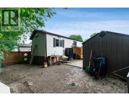 96 Regency Drive, Chatham, ON N7L5A3 Photo 17