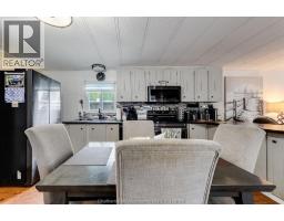 Kitchen/Dining room - 96 Regency Drive, Chatham, ON N7L5A3 Photo 6