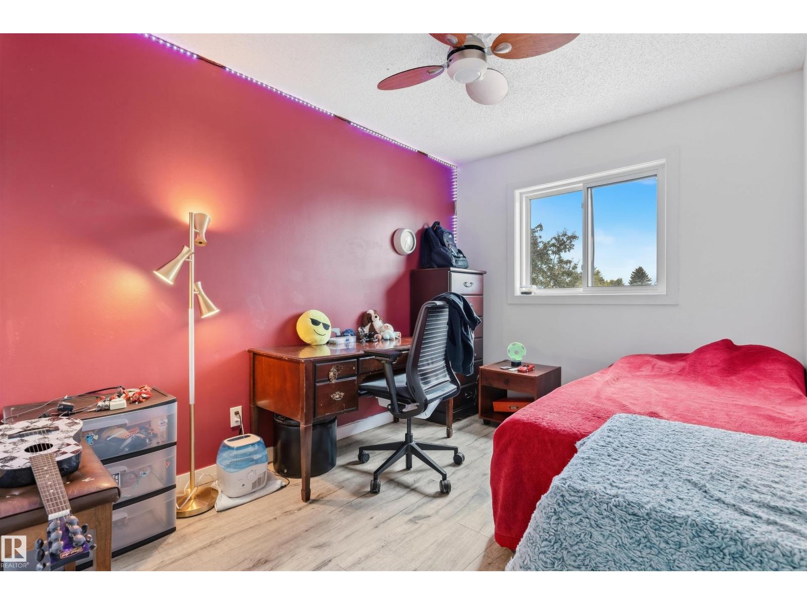 4824 13 AV NW - Image 23