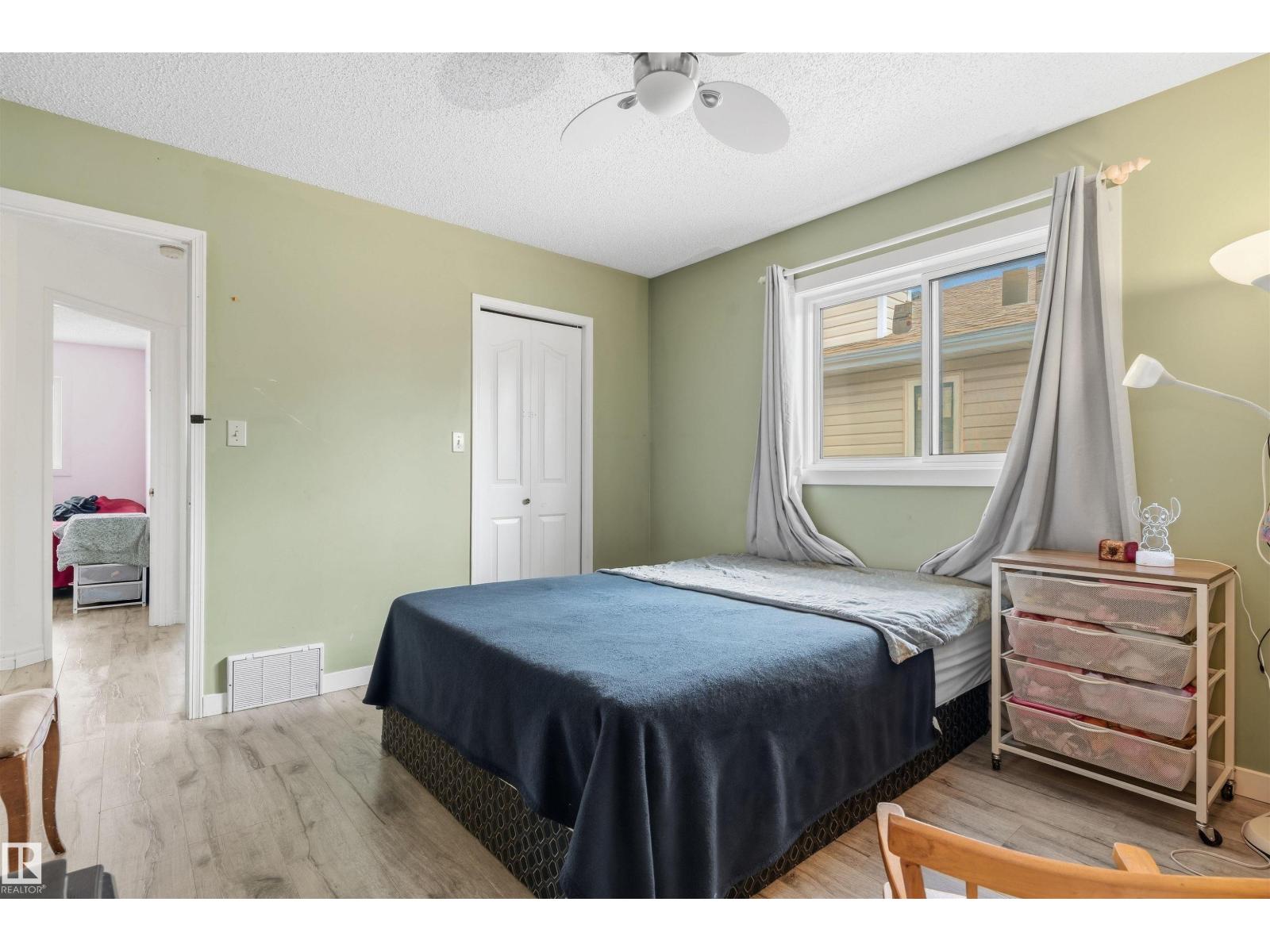4824 13 AV NW - 22