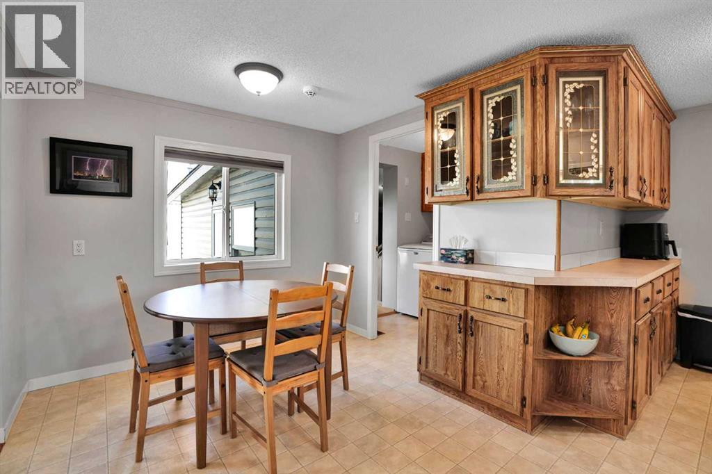 929 Briarwood Crescent - 32