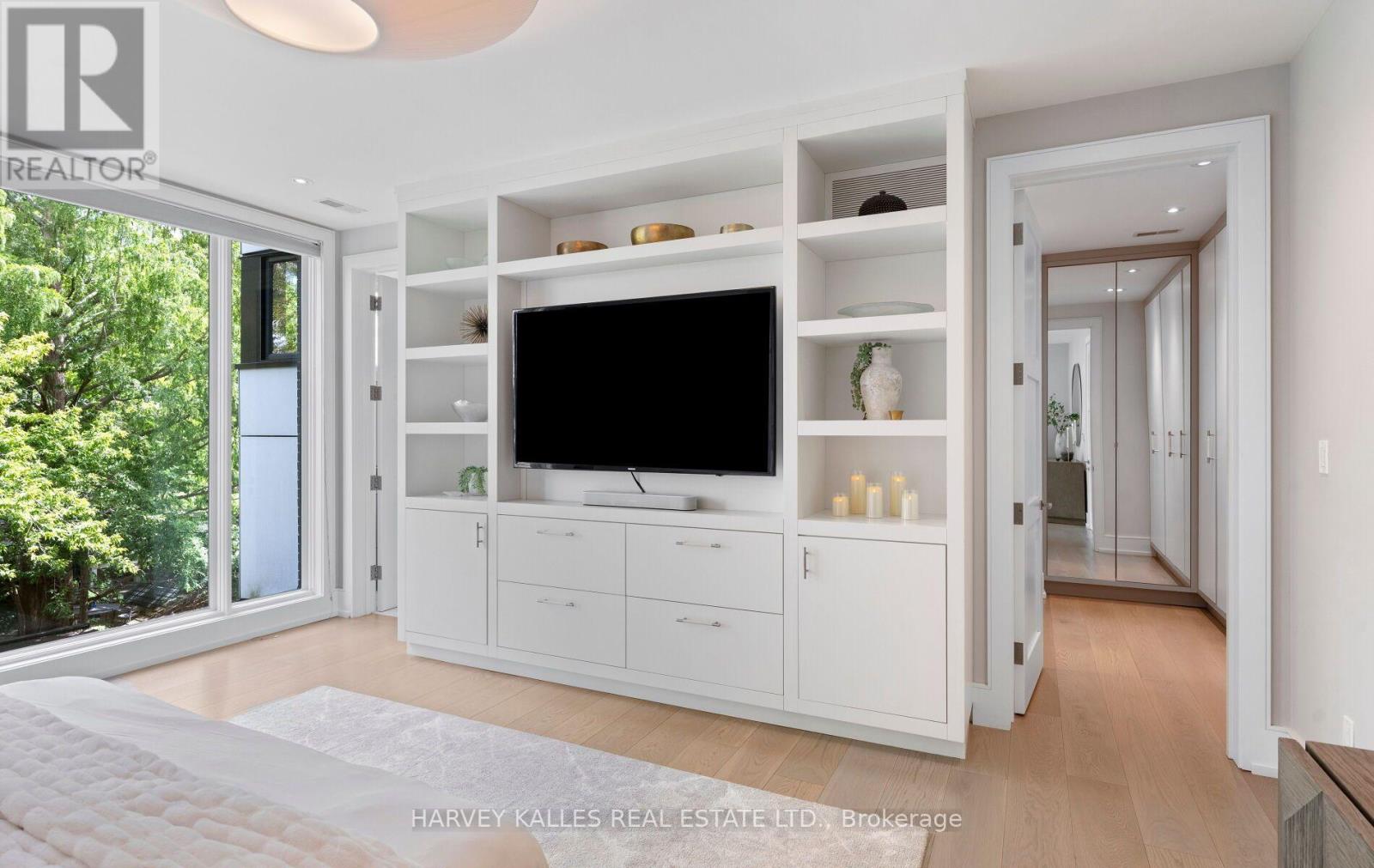 33 TARLTON ROAD - 24