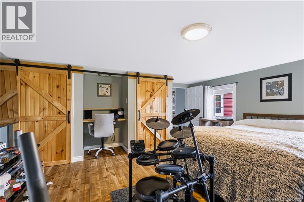 29 Clarence Crescent - 24