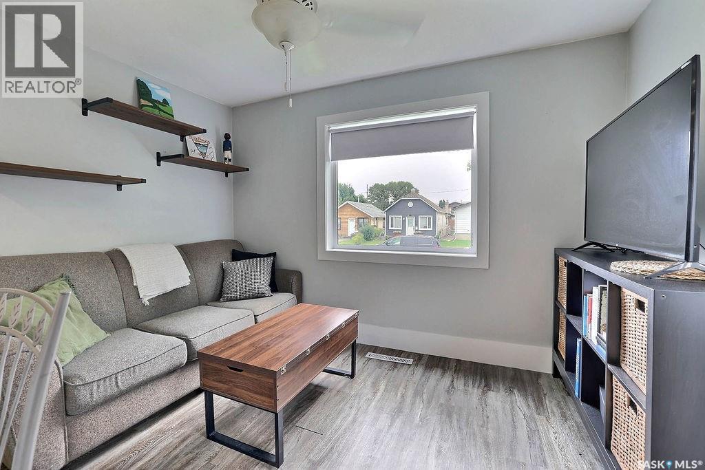 2136 McAra STREET, Regina — photo 10